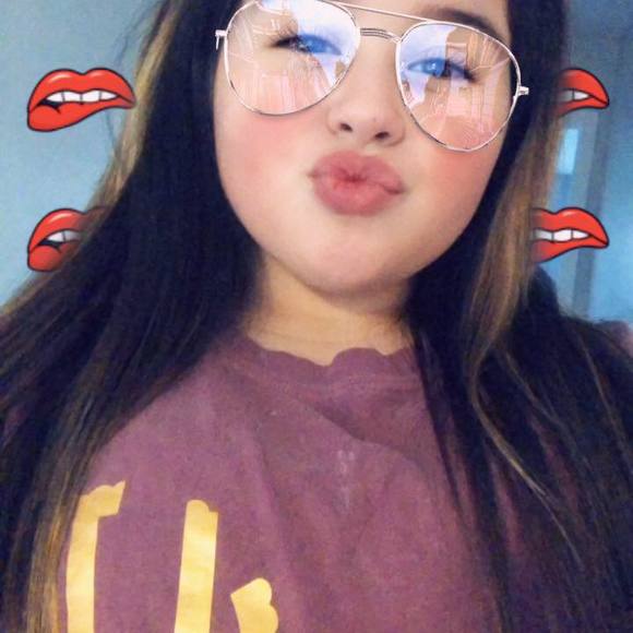 Meet the Posher Other - Meet your Posher, Haley